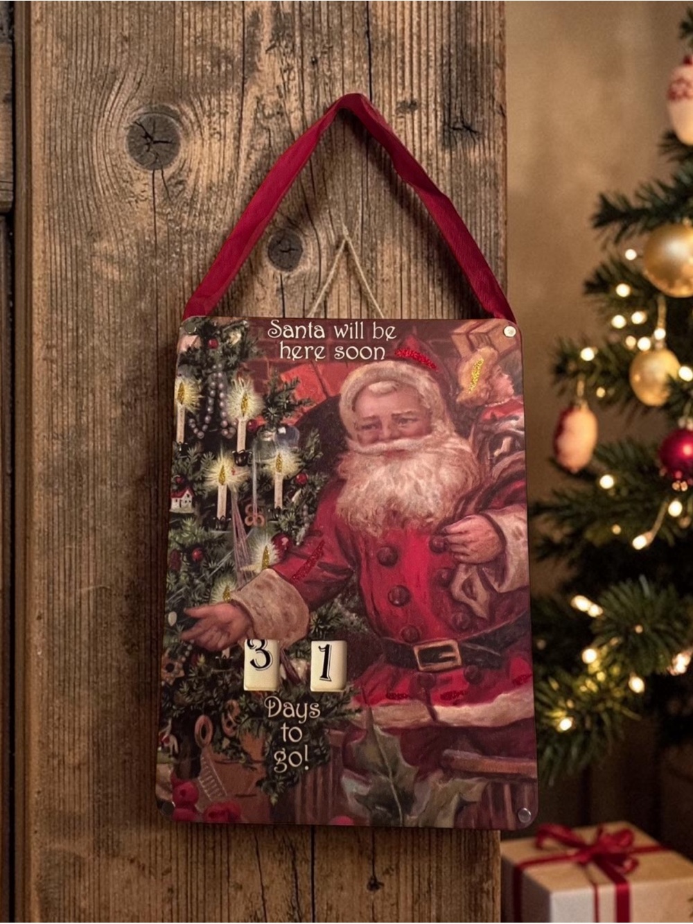 Vintage Style Santa Claus Wooden Christmas Countdown Hanger